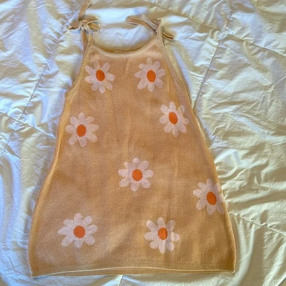 Knit Daisy Dress - Picture 1 of 6